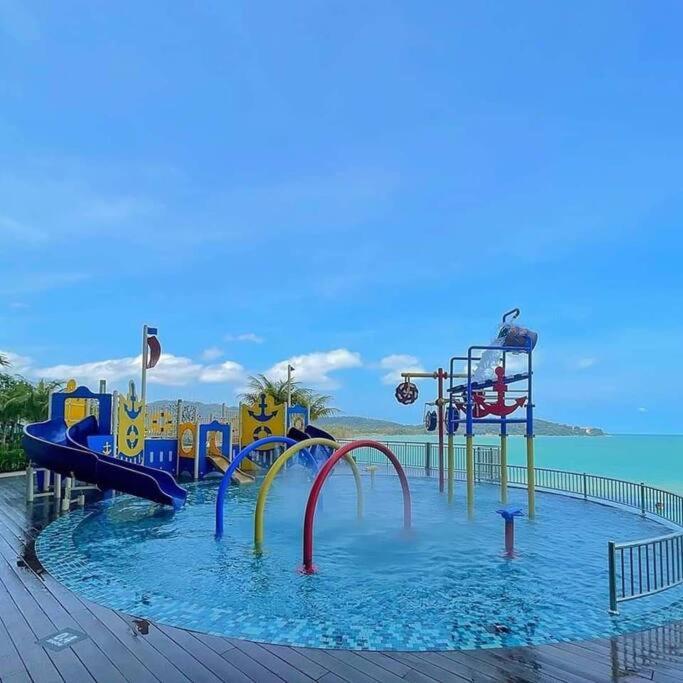 Cozy Seaview Studiosuite Hs Sweet Homestay 콴탄 외부 사진